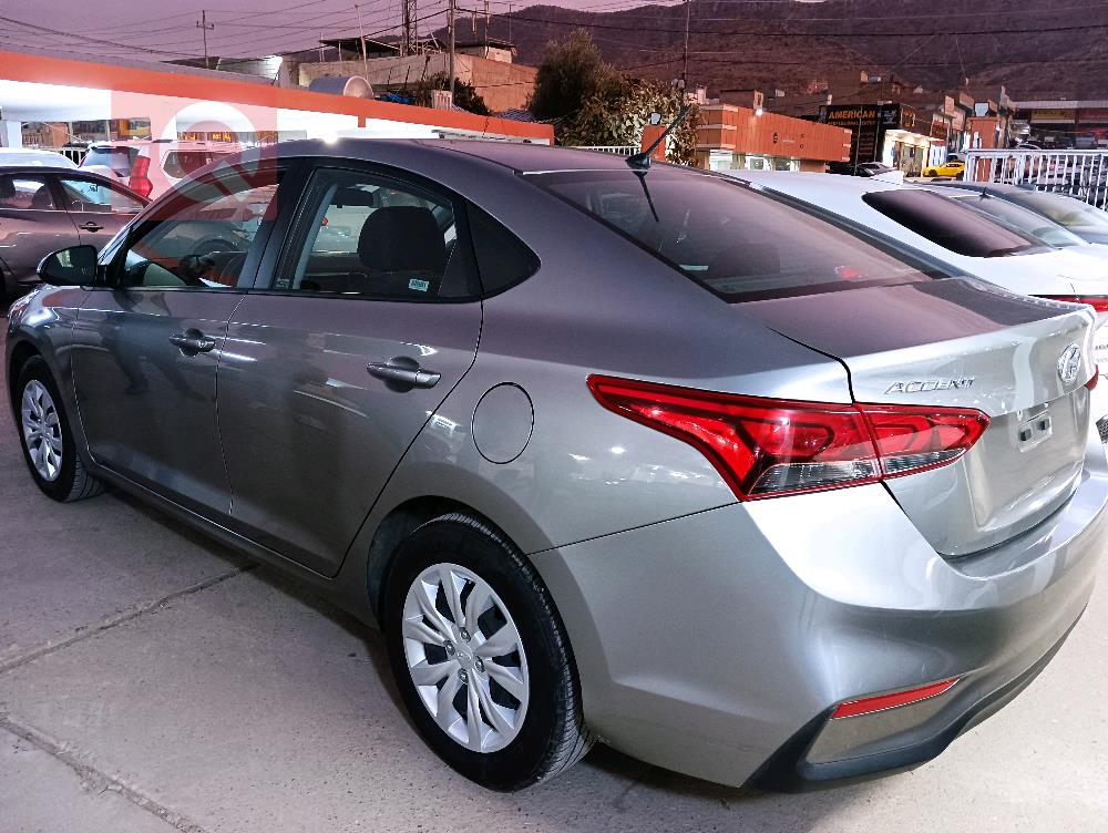 Hyundai Accent